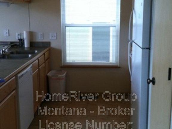 4th image of 929 Discovery Way
