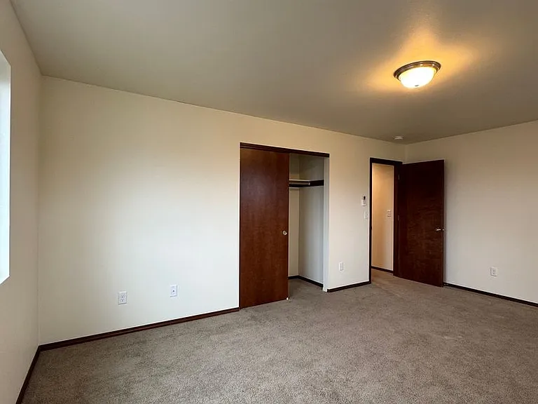 2003 W Sunnyview Ln — Photo 37