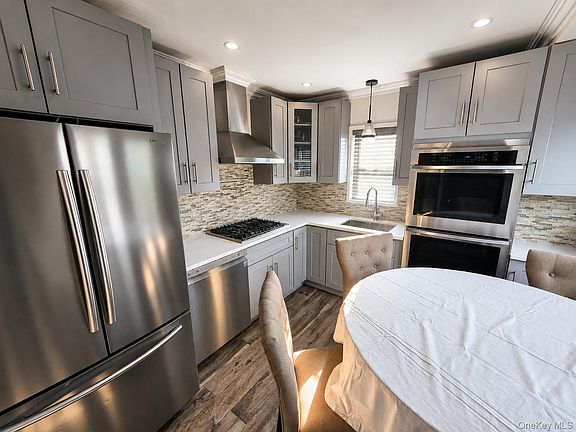 5th image of 104 Ormonde Boulevard