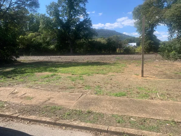 4031 Chandler Ave, Chattanooga, TN 37410