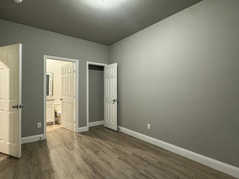 2311 Abilene St — Photo 6