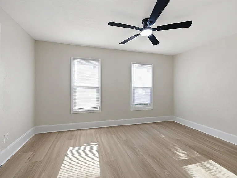 4029 Kingsbury Ave — Photo 22