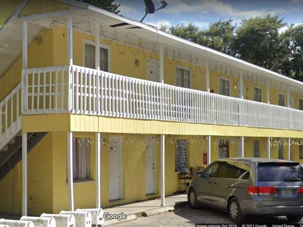 925 33rd Ave W