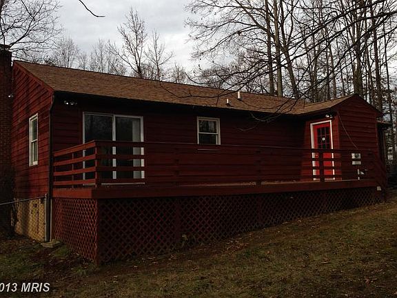 2nd image of 10401 Meadowlark Ln