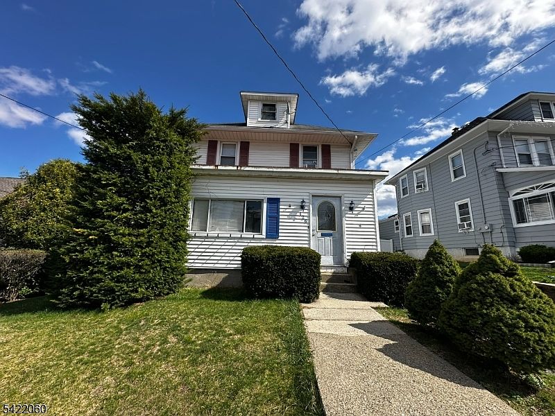 1st image of 126 Bartholdi Ave