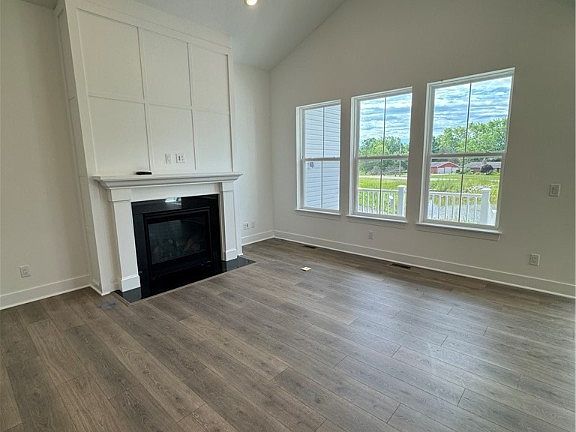 4th image of 6882 Heritage Park Ave NW