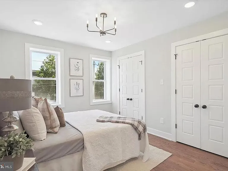 396 Ripka St — Photo 10