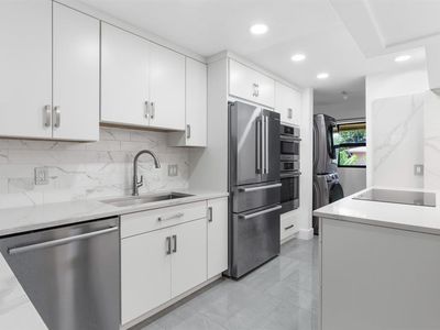 2920 NE 8th Ter #205, Oakland Park, FL, 33334