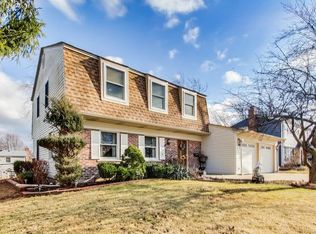 1307 Elgin Ln, Schaumburg, IL 60194
