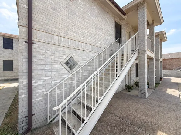 Paloma Gris, 513 Shiloh Dr #9, Laredo, TX 78045