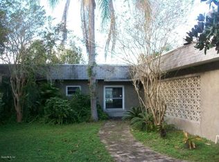 105 Tall Palms Ln, Welaka, FL 32193