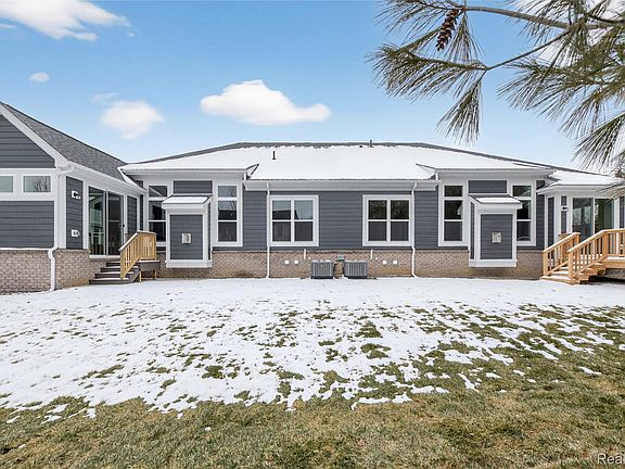 4th image of 1496 Turner Dr #1