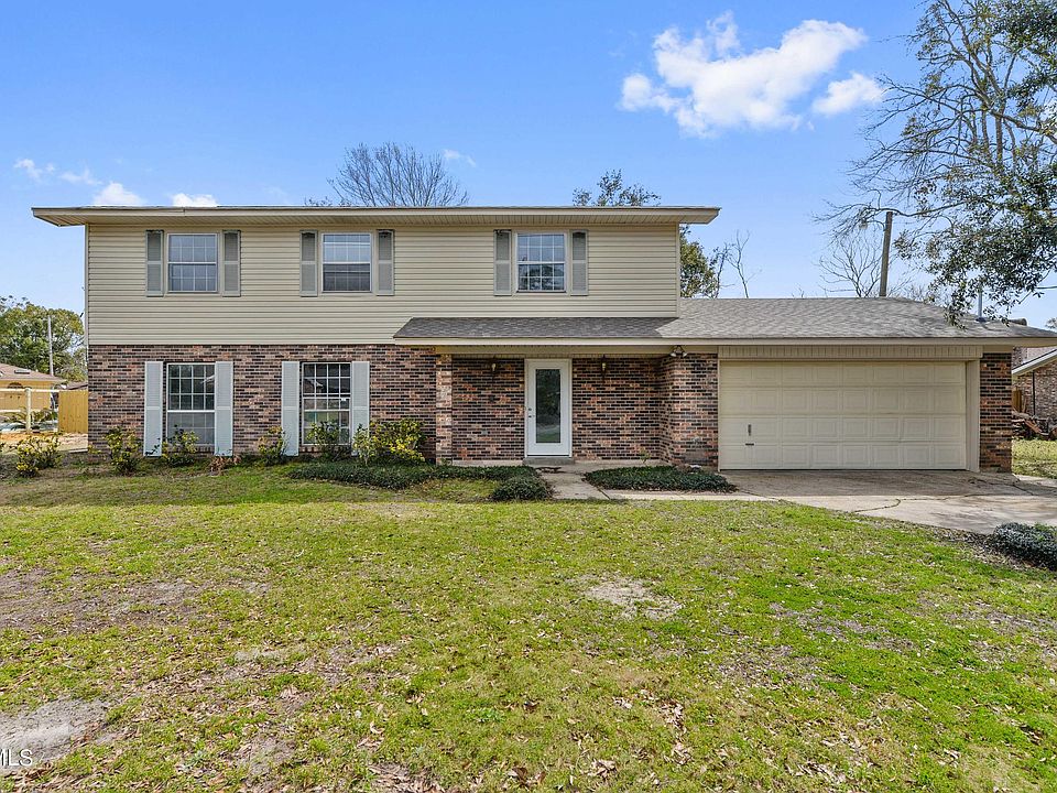 1st image of 334 Westview Dr