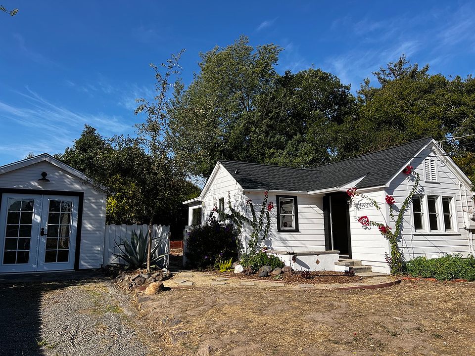 1st image of 547 Laurel St