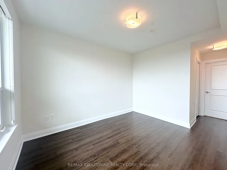 2333 Taunton Rd #734 — Photo 9