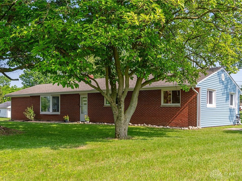1st image of 3093 Warner Dr