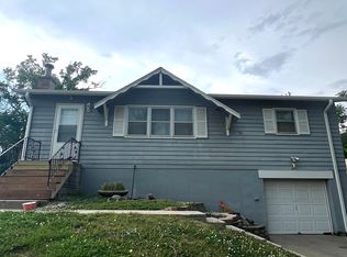 6748 Kansas Ave, Omaha, NE 68104