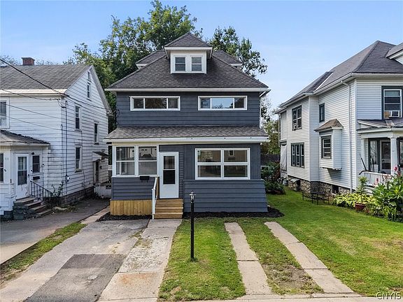 5th image of 109 Park Pl