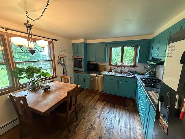 518 Spencer Rd — Photo 1