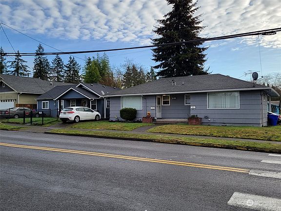 2nd image of 1100 N 7th Avenue
