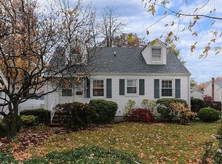 524 Maplewood Ave, Roselle Park, NJ 07204