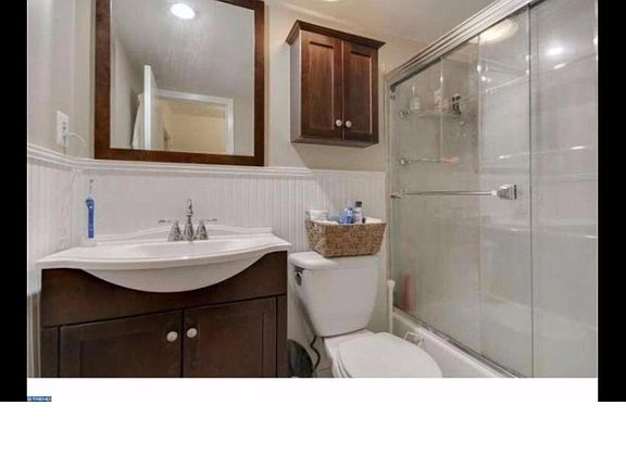 4th image of 840 S Howard Street Ct