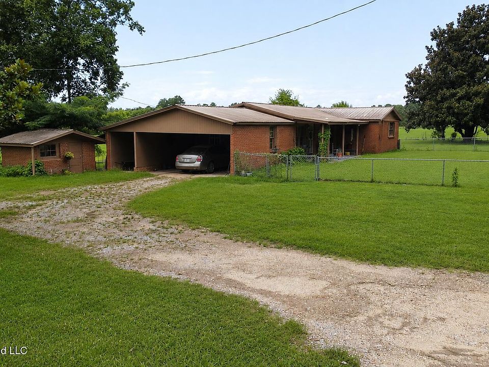 2nd image of 185 Woodrow Ezell Rd