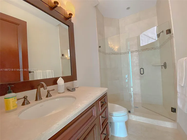 2561 Trapp Ave — Photo 14