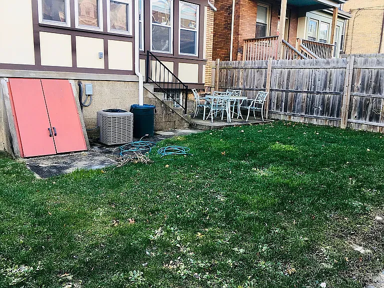 5525 Margaretta St — Photo 34