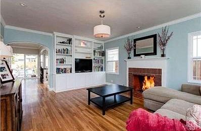 3rd image of 204 N Katherine Dr