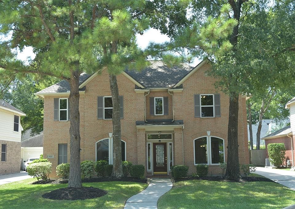 1st image of 3227 Amber Holly Ct