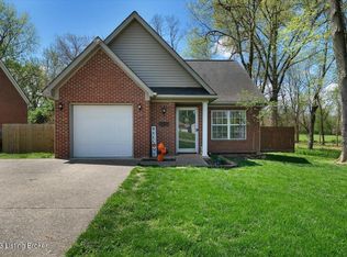 5610 Indian Rock Rd, Louisville, KY 40219