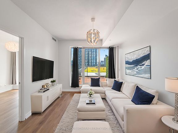 2nd image of 170 Sumach St #907