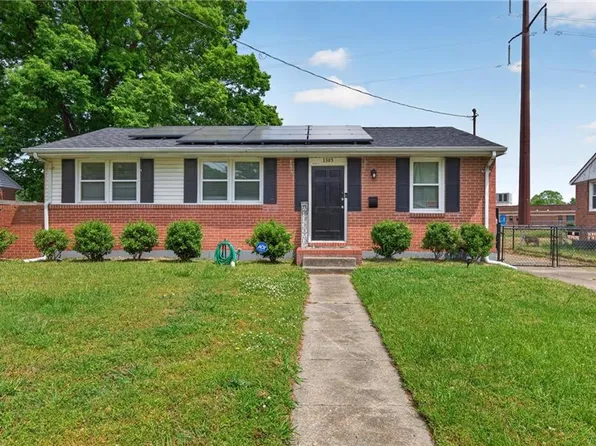 1305 Yeadon Rd, Chesapeake, VA 23324