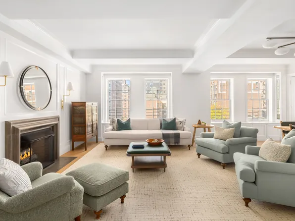 141 East 88th Street 9D image 1 of 17