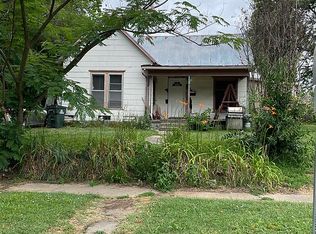425 W Lee St, Nevada, MO 64772