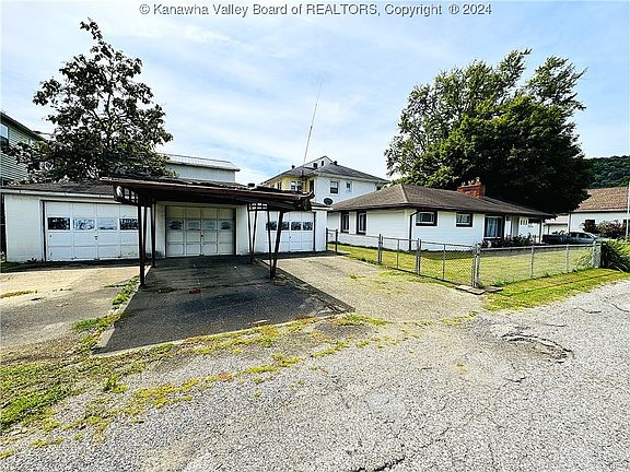 2nd image of 4102 Salines Dr