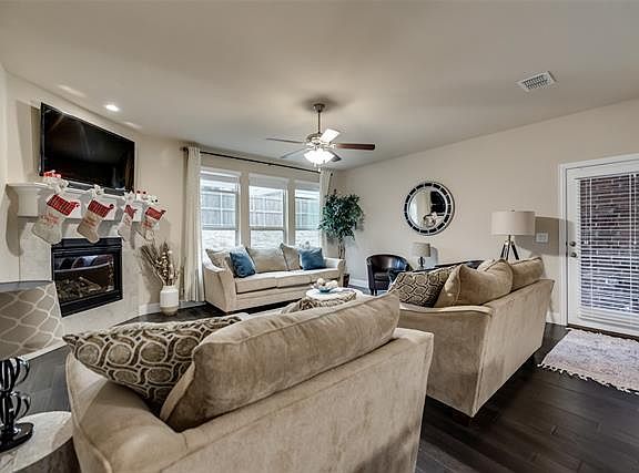 4th image of 3609 Trinidad Dr