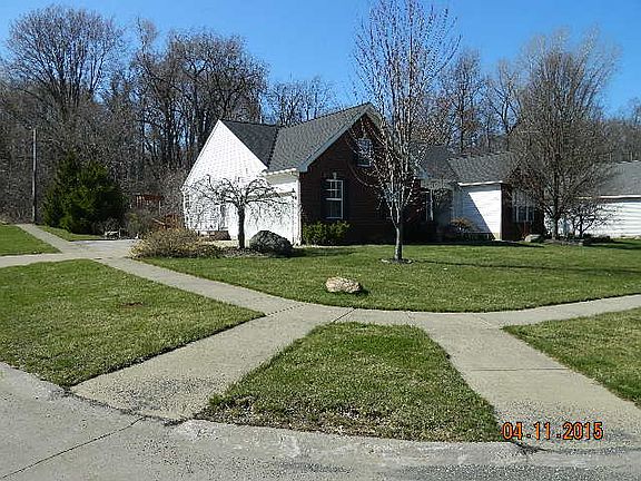 2nd image of 1202 Orchard Glen Dr
