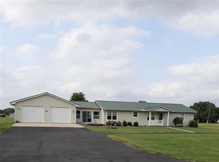 406 W Oak St, Moran, KS 66755