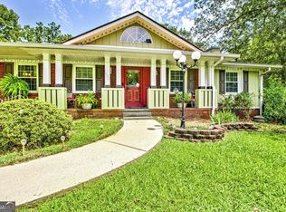 602 Antioch Rd, Fayetteville, GA 30215