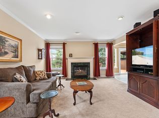 4 Kirkstall Ct, Somerset, NJ 08873
