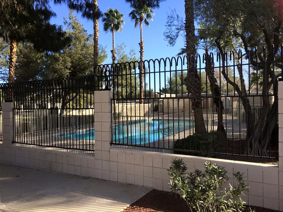 2nd image of 3339 Rolan Ct