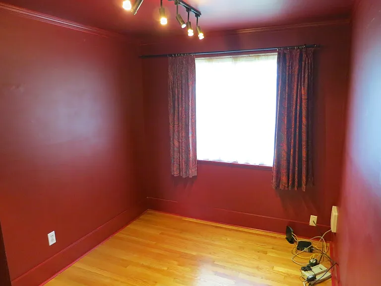 10502 Victory Ln NE #LOWER — Photo 43