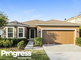 379 Red Kite Dr, Groveland, FL 34736