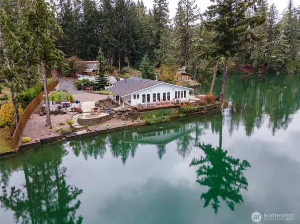 3143 E North Island Drive, Shelton, WA 98584