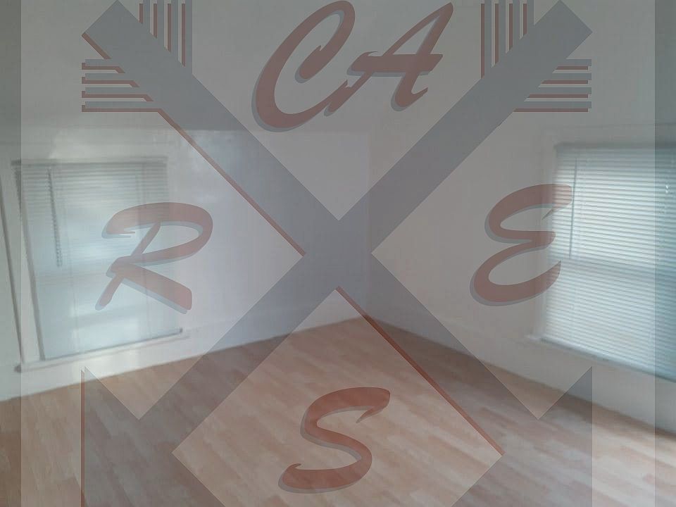 2nd image of 1925 E 16th St #10451332
