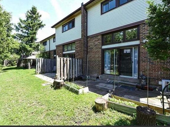 2nd image of 23 McCallum Ct