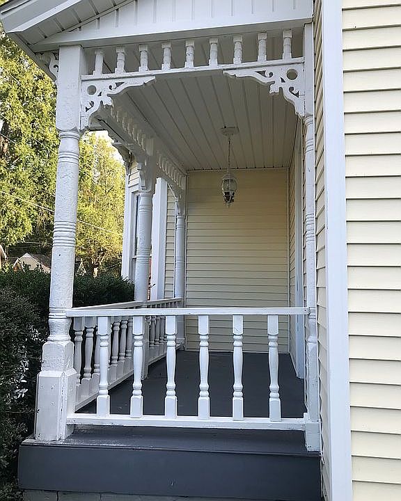2nd image of 481 Crook Ave