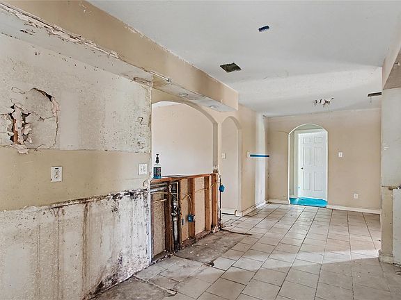 2nd image of 4407 Mowery Rd